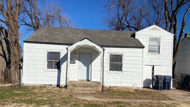 Photo - 1121 SW 24th St House