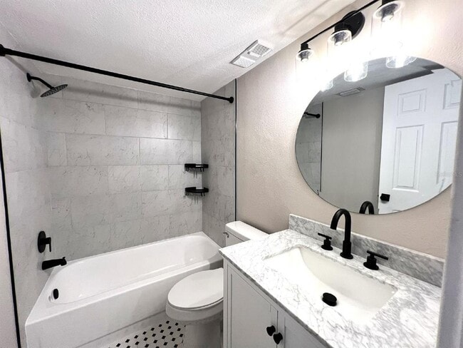 Photo - 5212 Lake Village Dr Unit 73