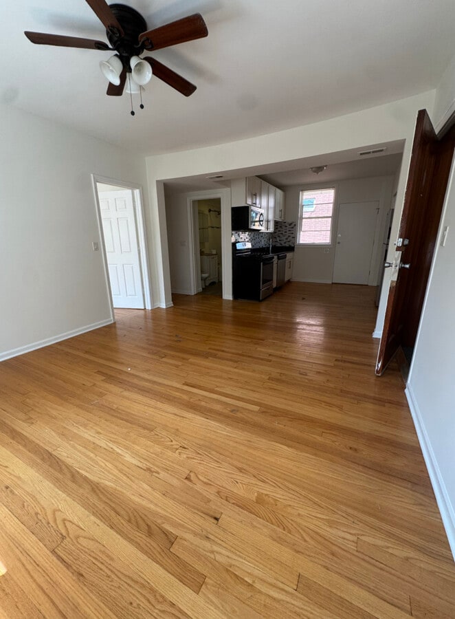 Photo - 3506 N Lawndale Ave Unidad 2