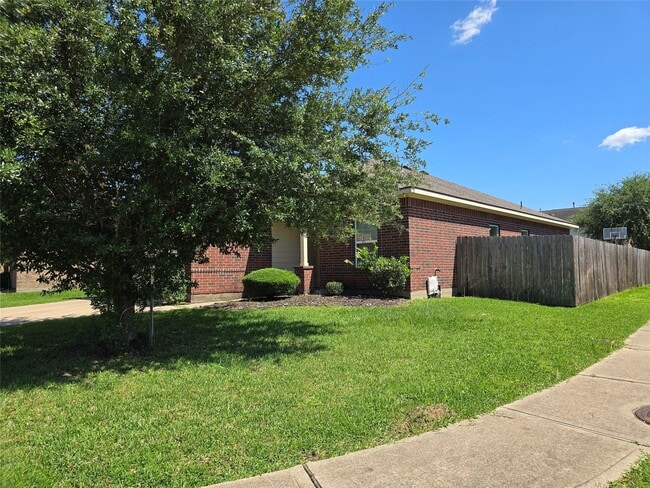 Photo - 19435 Mystic Cypress Dr
