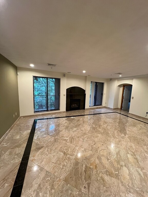 Building Photo - 373 Highland Ave Unit 308 Rental
