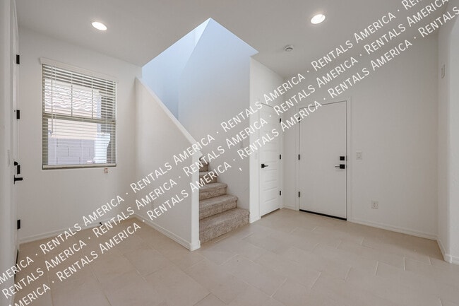 Photo - 3768 N 99th Dr