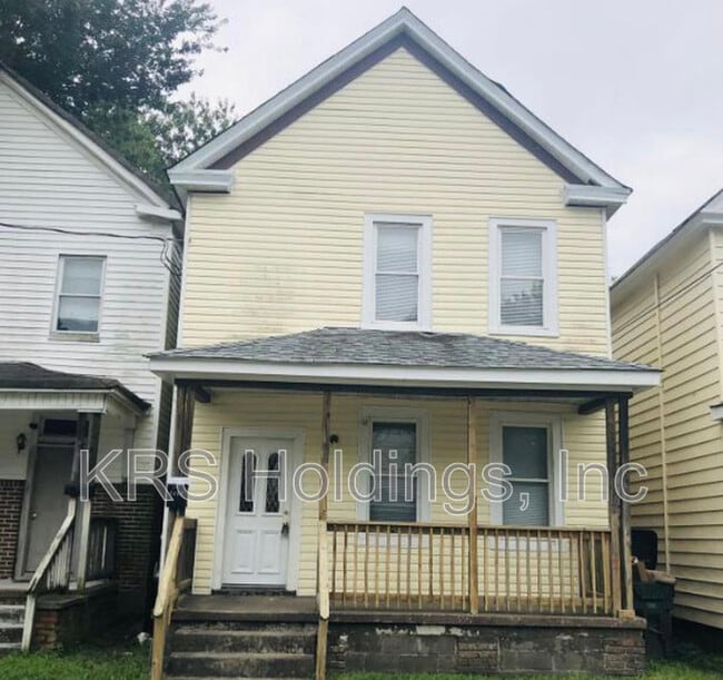 Building Photo - 1212 28th St