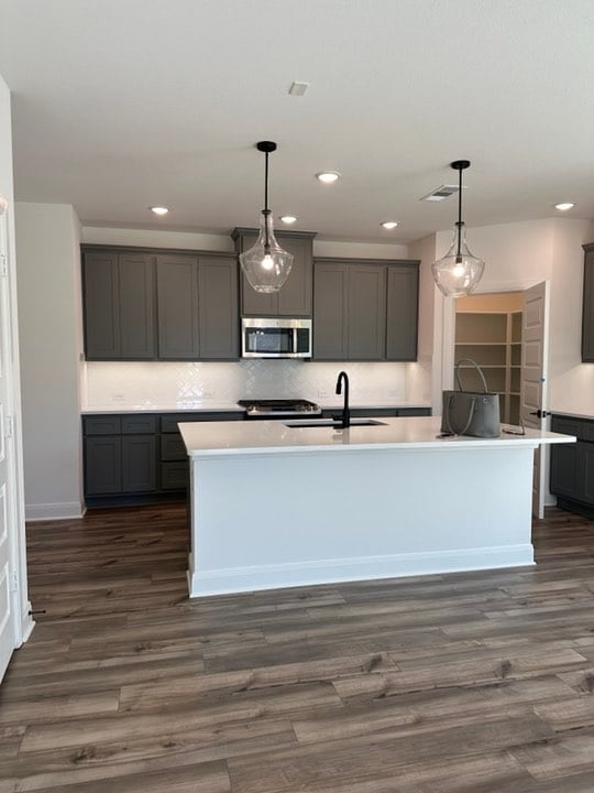 Photo - 13369 Hedgebrook Pl