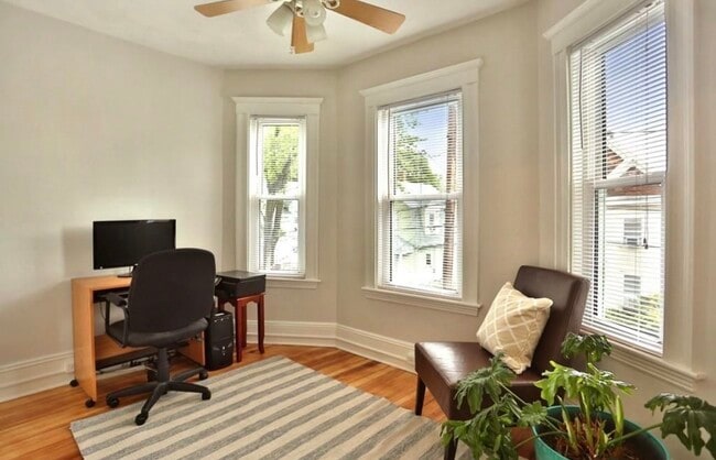 Photo - 34 Birch St Unit 2