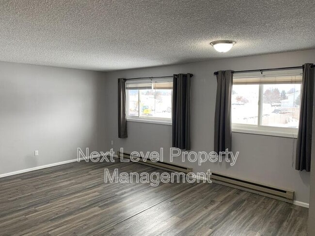 Photo - 171 Rosewood Dr