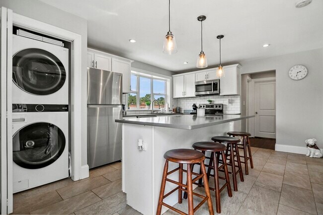 Photo - 13 Town Hill St Unidad 2