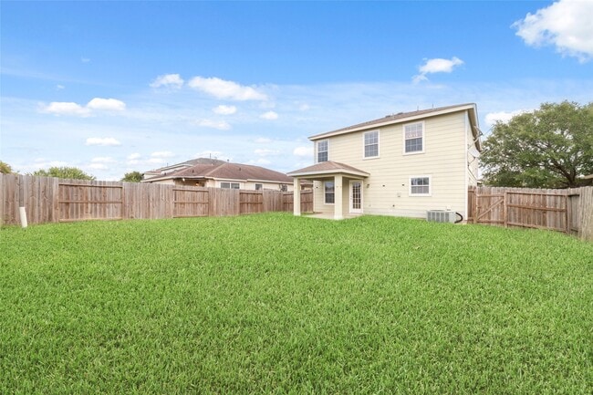 Photo - 21311 Shadow River Ln