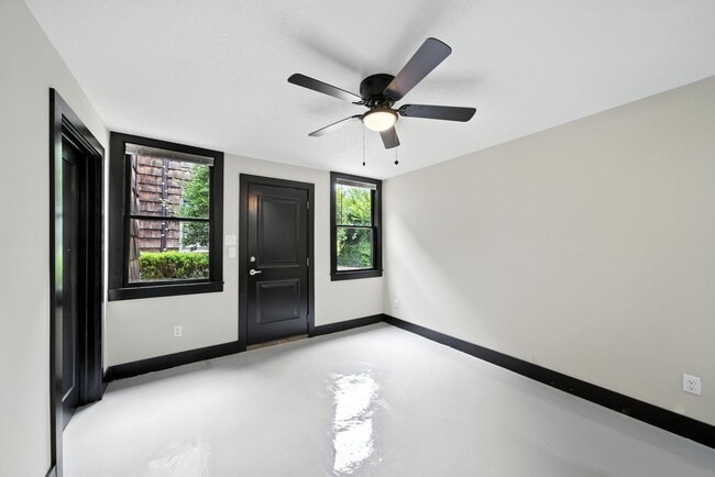 Photo - 811 Sul Ross St