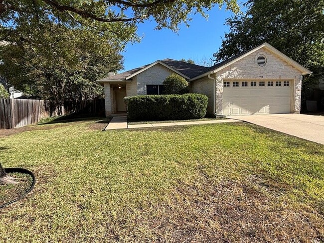 Building Photo - 7408 Pusch Ridge Loop