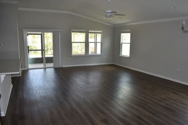 Photo - Beautiful 3 Beds 2 Baths Home in Saint Aug...