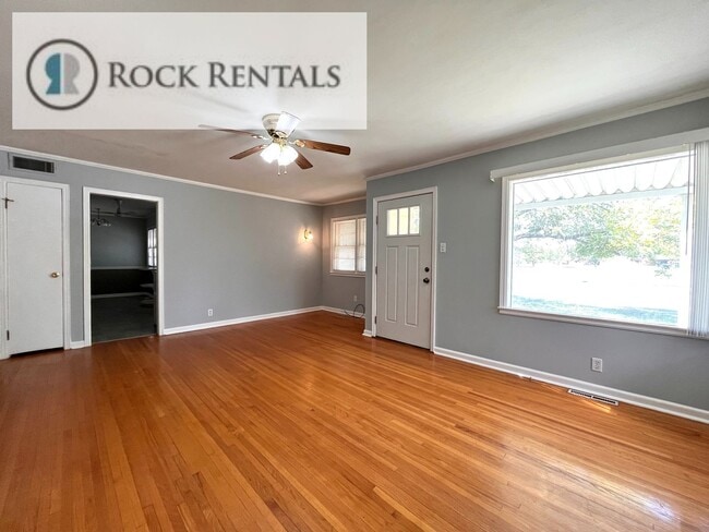 Photo - Cute 2 Bed 1 Bath House in Great Neighborhood