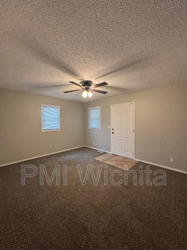 Photo - 2152 Santa Fe S