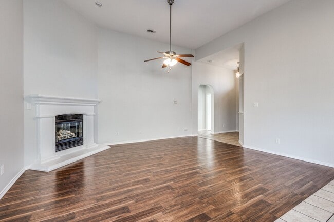 10208 Los Barros Trail