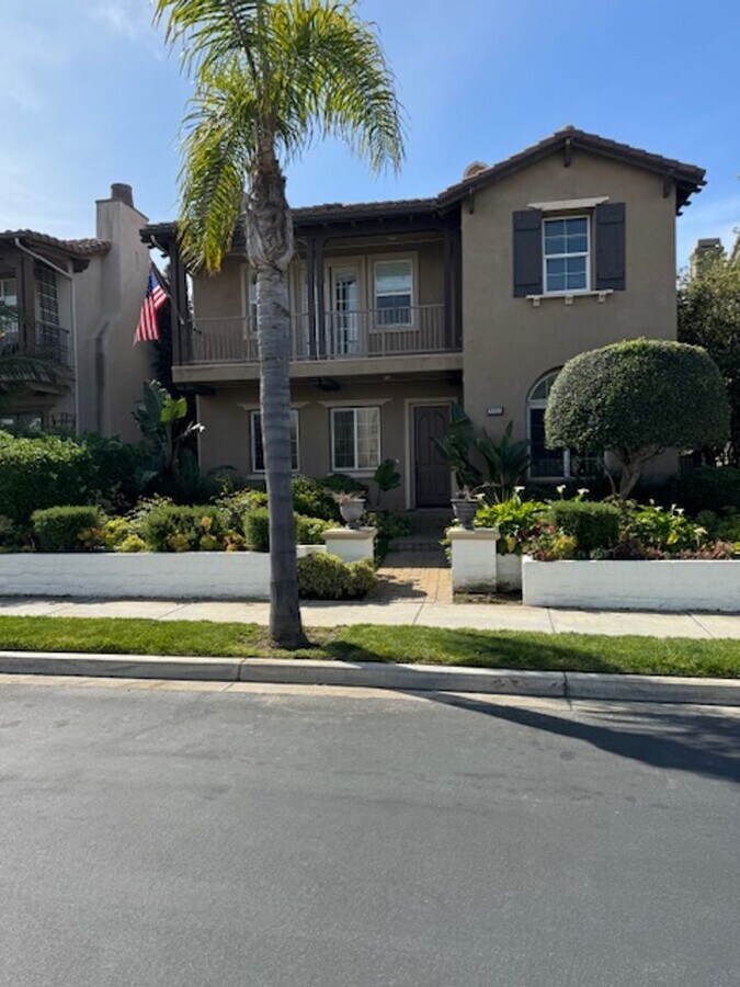 Photo - Gated community in Oxnard Marina