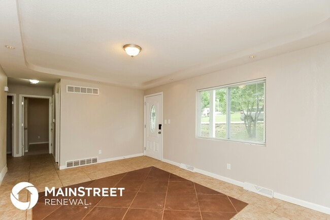 Photo - 6130 N Eugene Field Rd