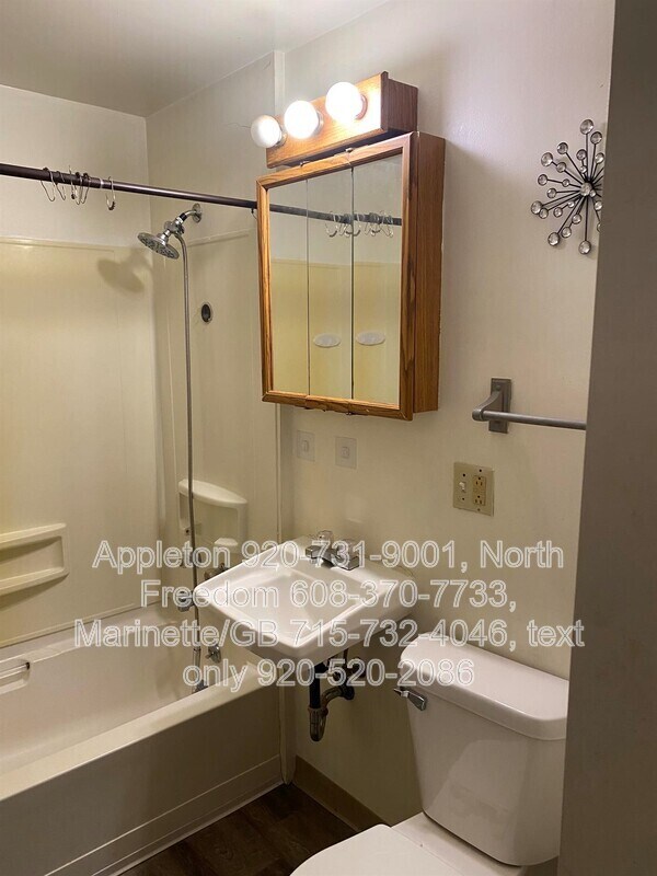 Photo - S7559 US-12 Unit E9 & E10