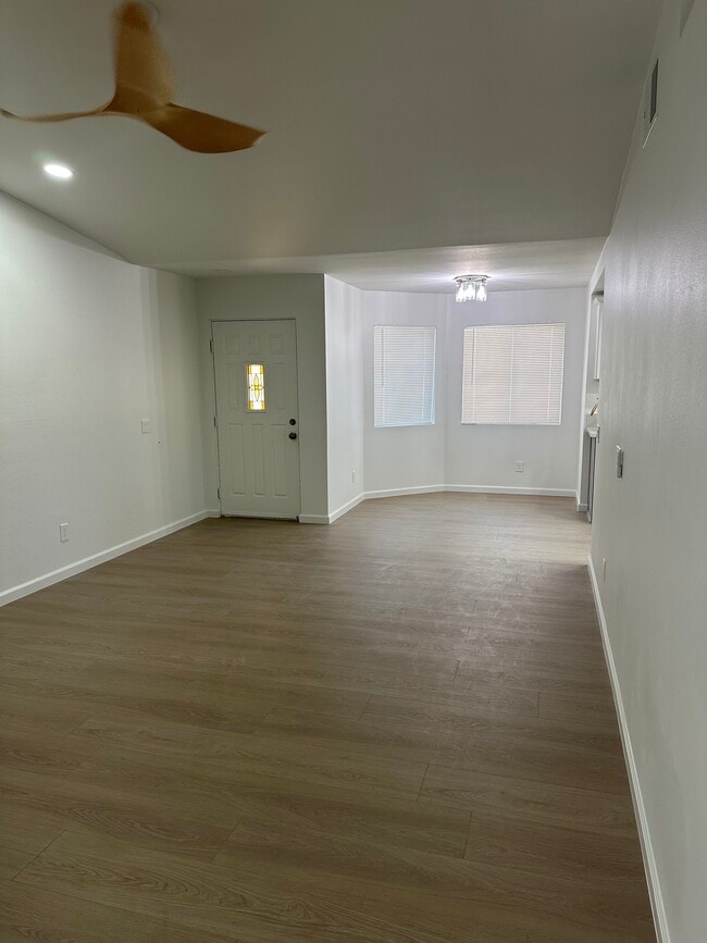 Building Photo - 79041 Avenue 42 Unit A Rental