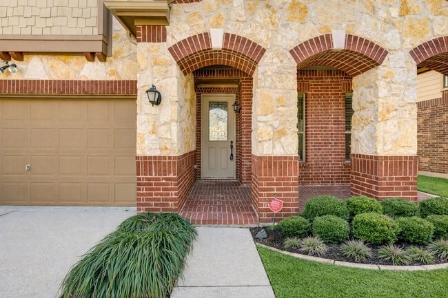 Photo - 26311 Parkman Grove Dr