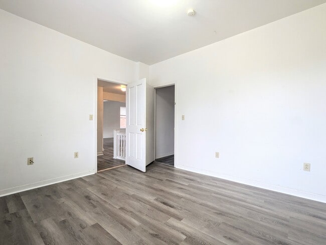 Photo - 5552 Black St Unit 2