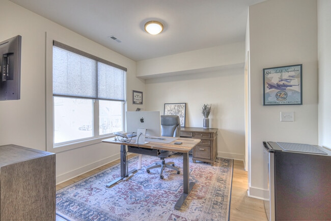 Photo - 312 Duke St Unit 312 B Duke St