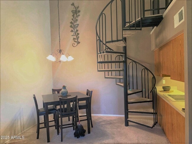 Photo - 1440 N Idaho Rd