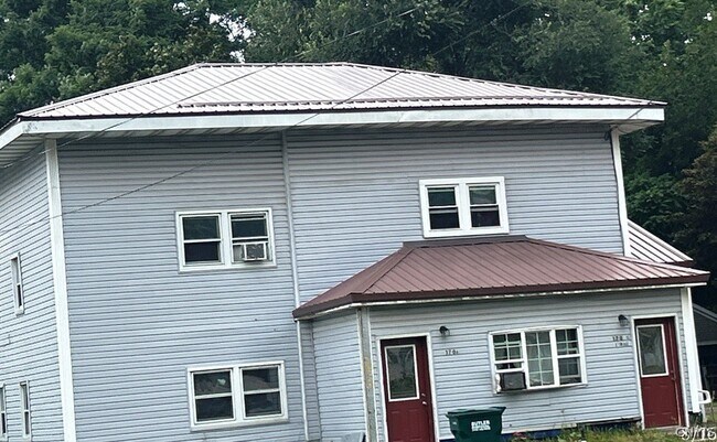 170 Oswego St