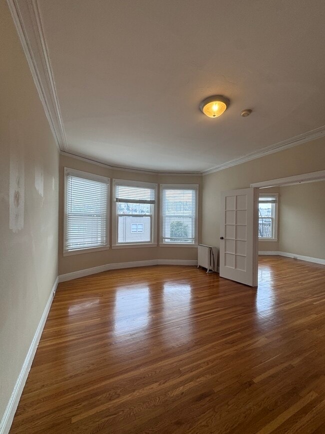 Building Photo - 1457 Chestnut St Unit 23 Rental