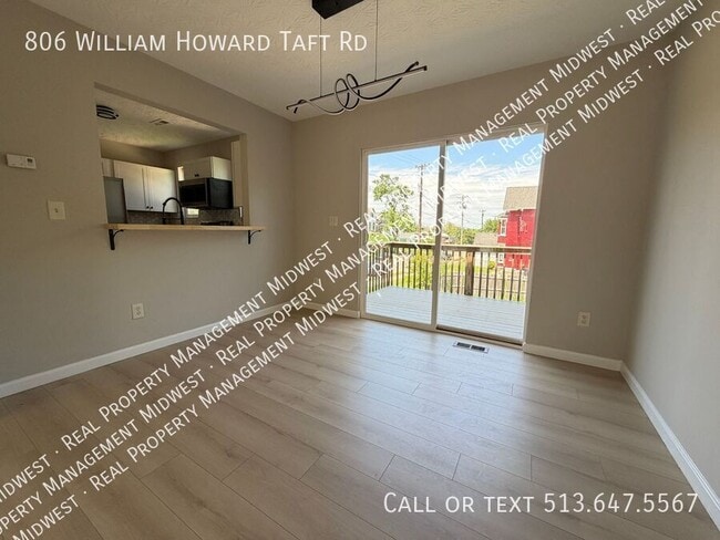 Photo - 806 William Howard Taft Rd