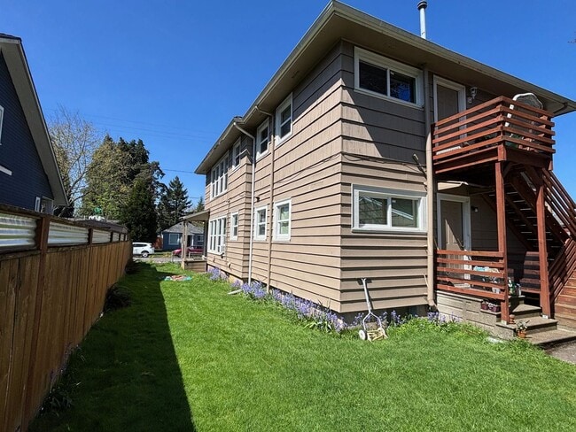 Photo - Buchanan-4 plex Unit 9420