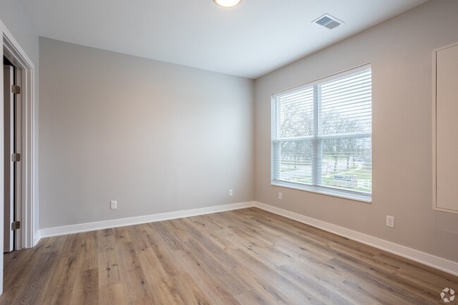 Oakbrook Apartments