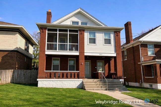 Building Photo - 862 Academy Ave Unit 2