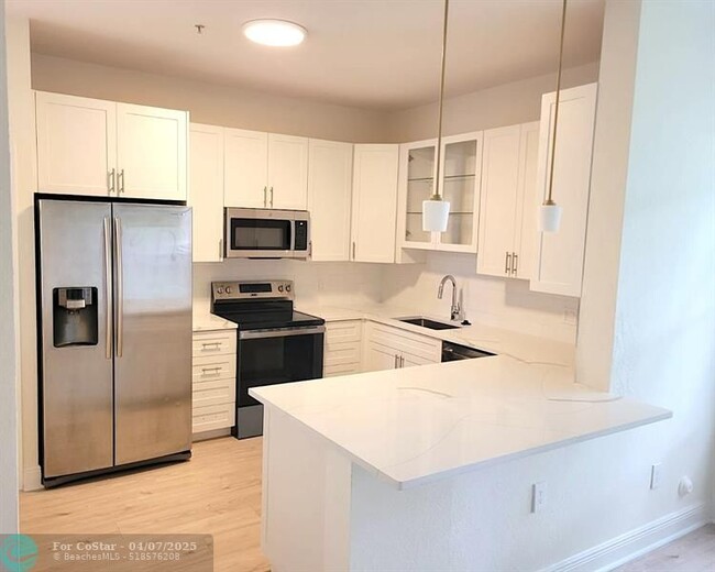 Photo - 4301 SW 160th Ave Condo Unit 109