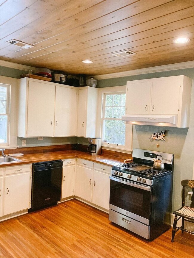 Photo - 1436 22nd St