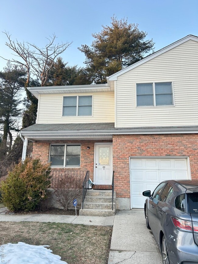 Building Photo - 23 Dalex Ct