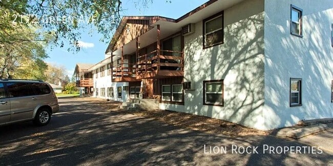 Building Photo - 2172 Green Ave Unit 1 Rental