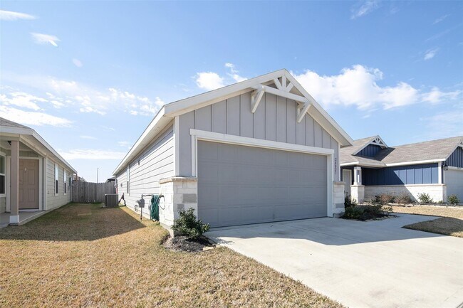 Photo - 24023 Swather Wy