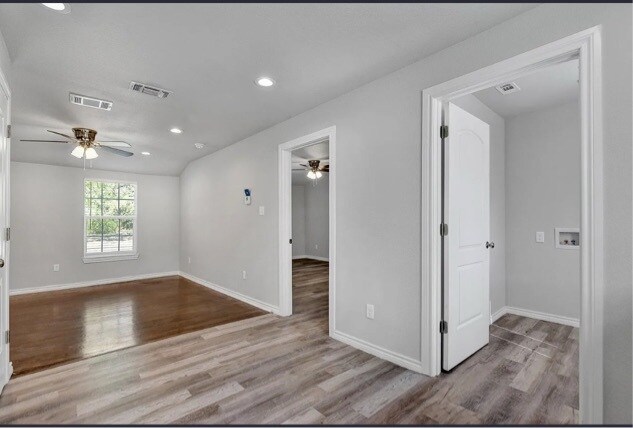 Photo - 1104 Evans St