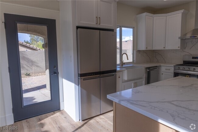 Building Photo - 1100 Warm Canyon Way Rental