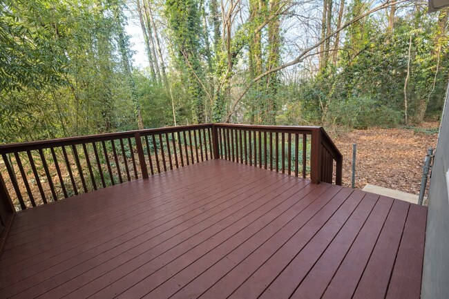 Photo - 5208 Windwood Ct