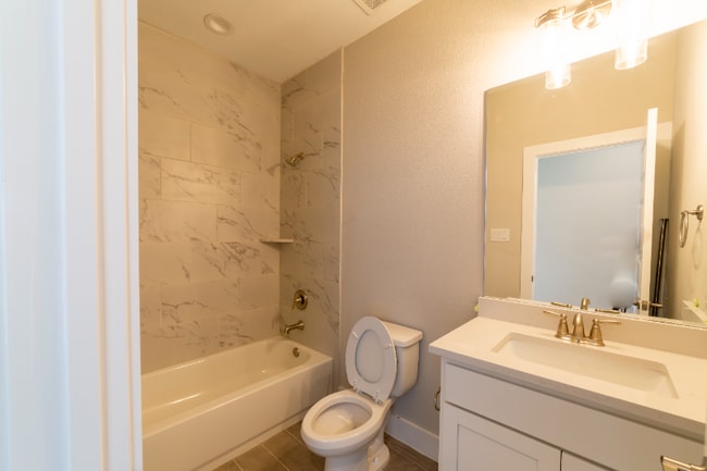 Photo - 11222 Casina View