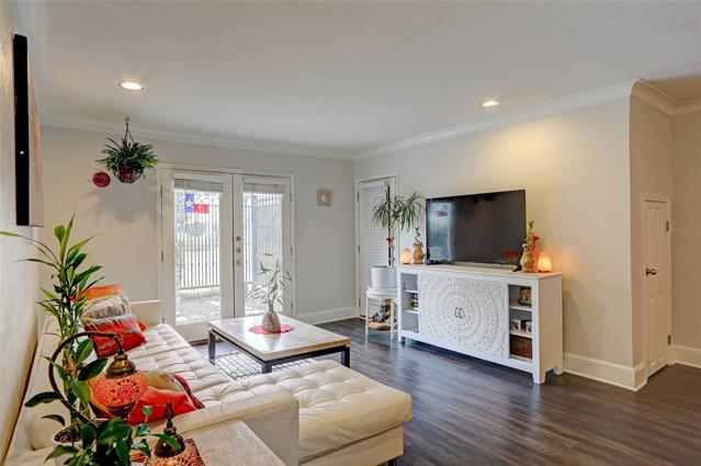 Photo - 7736 Meadow Rd Unit 102