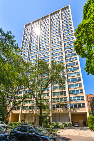 Photo - 336 W Wellington Ave Unidad 503 Rental