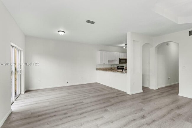 Photo - 5090 SW 136th Ave