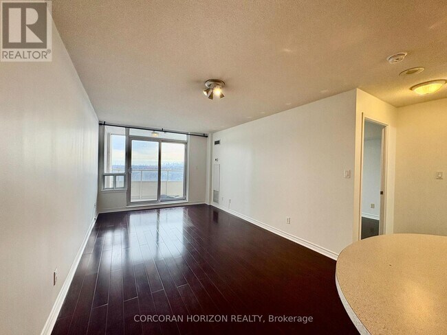 Photo - 1 Rean Dr Unité 1311