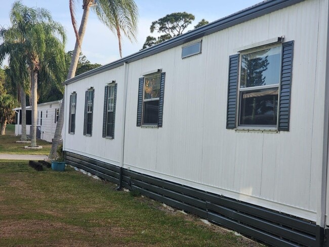 Photo - 14 Novedades