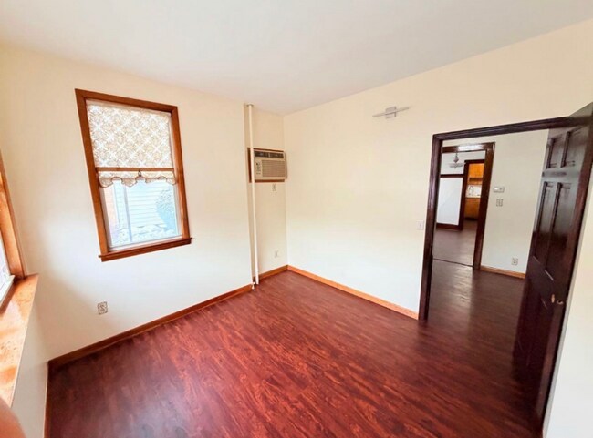 Photo - 53-74 72nd Pl