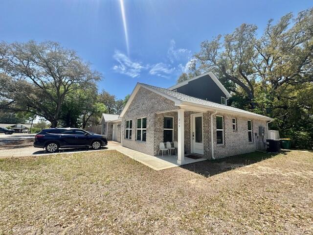 Photo - 215 Allen St Townhome