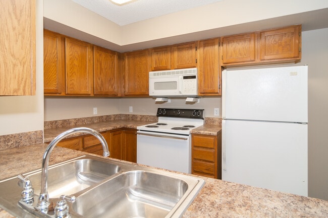 Photo - Orchard Manor Apartments