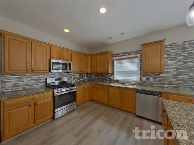 Photo - 7259 Madison Cir